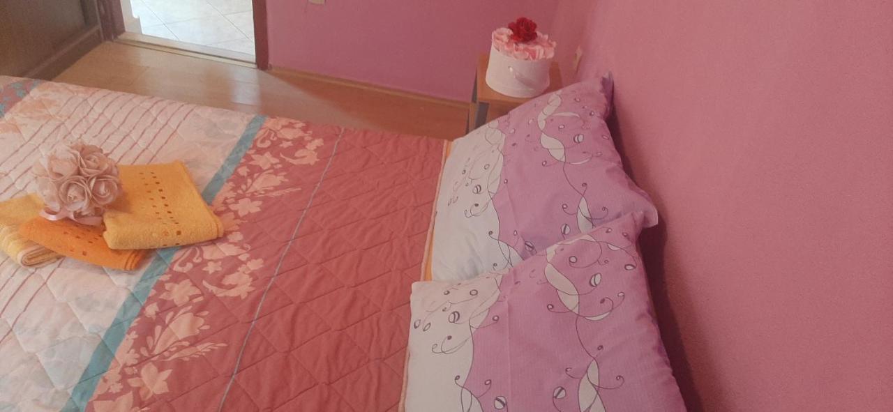 Marin I Vinka Apartment Trogir Ngoại thất bức ảnh
